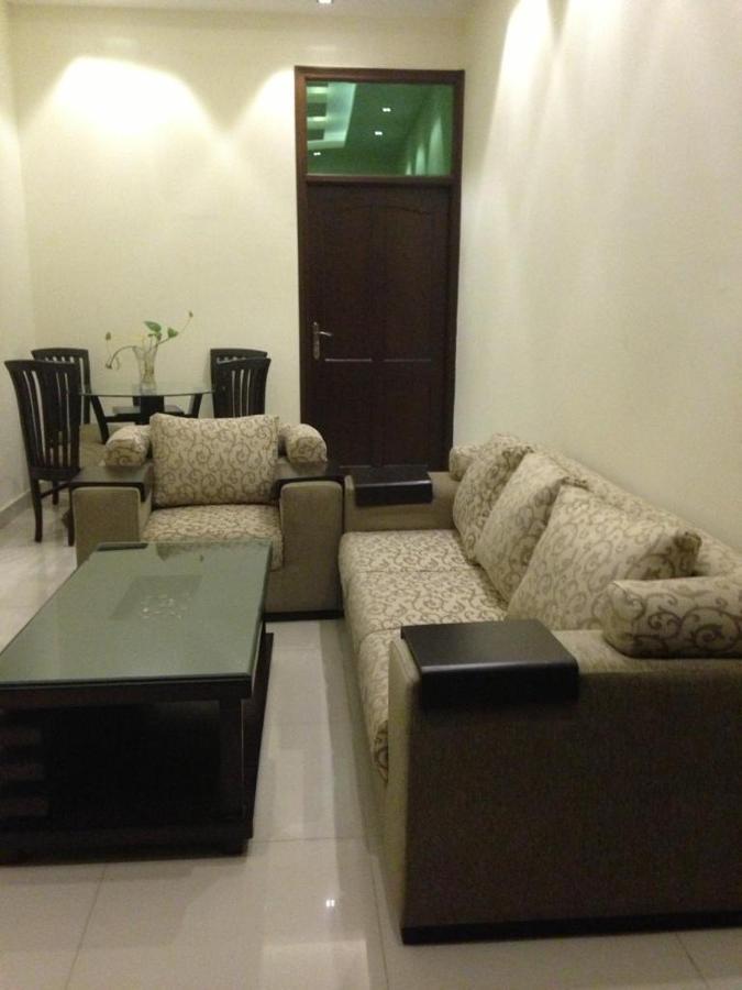 Nikko Blue - Boutique Hotel Gurgaon Exterior foto