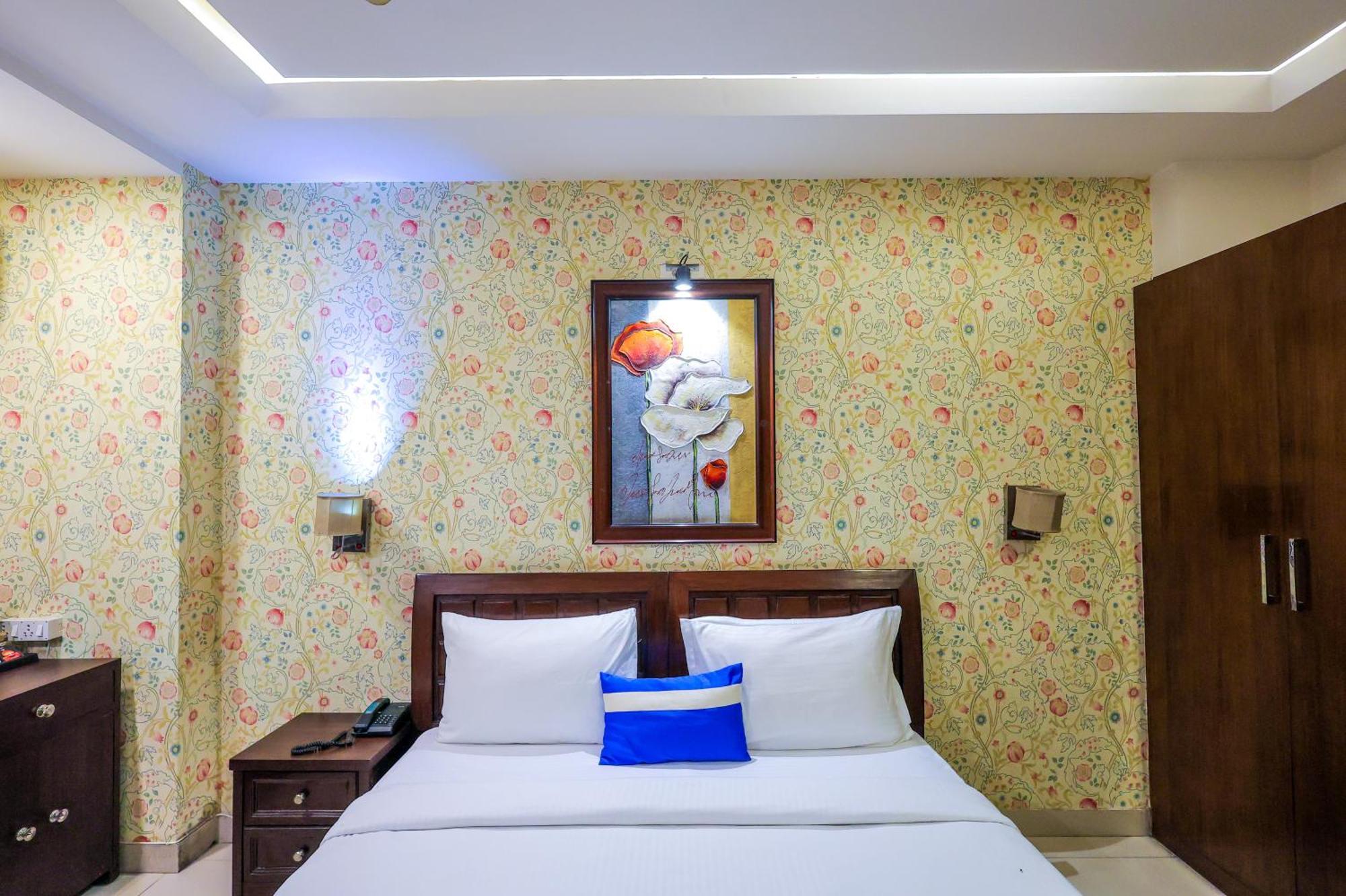 Nikko Blue - Boutique Hotel Gurgaon Exterior foto